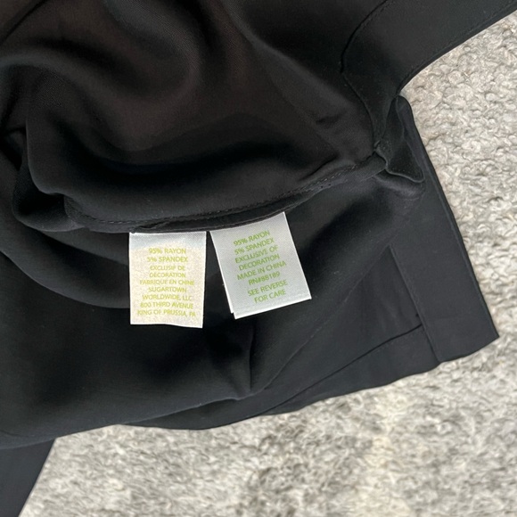 Like new Lilly Pulitzer Carlotta black shift dress with gold stitching details - Picture 4 of 9